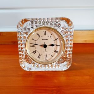 STAIGER QUARTZ CLOCK West Germany for your Mantel, Desk Top or Table - Vtg